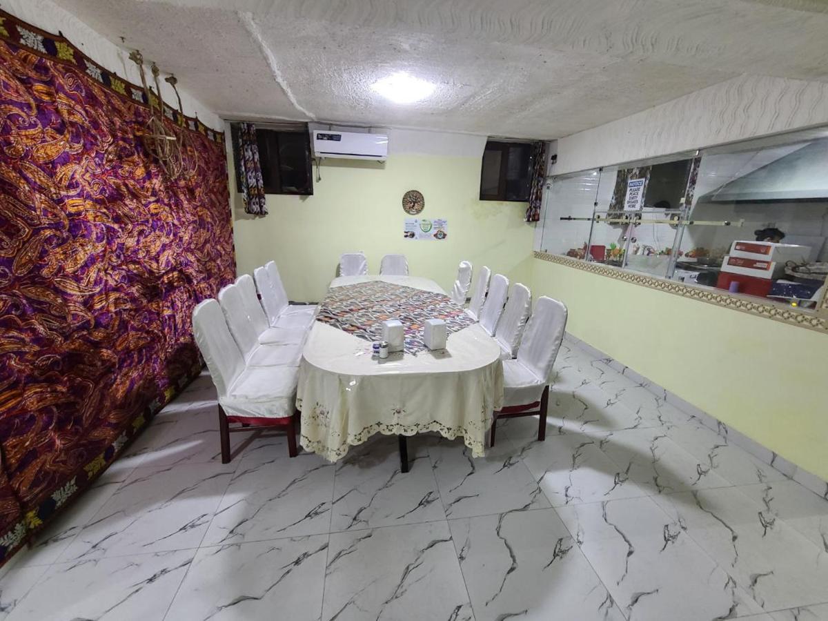 Samarkandr City Center Hotel Buitenkant foto