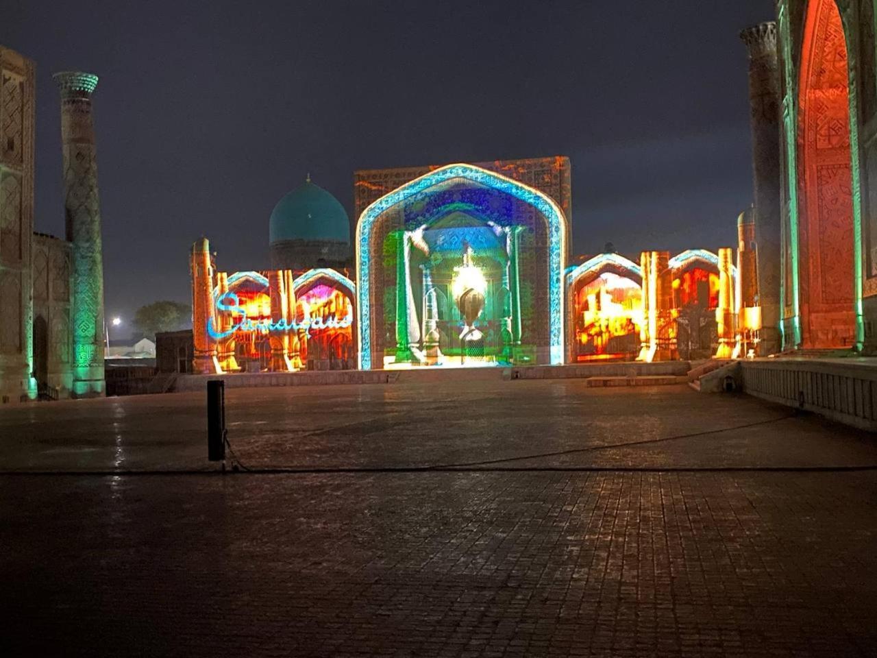 Samarkandr City Center Hotel Buitenkant foto